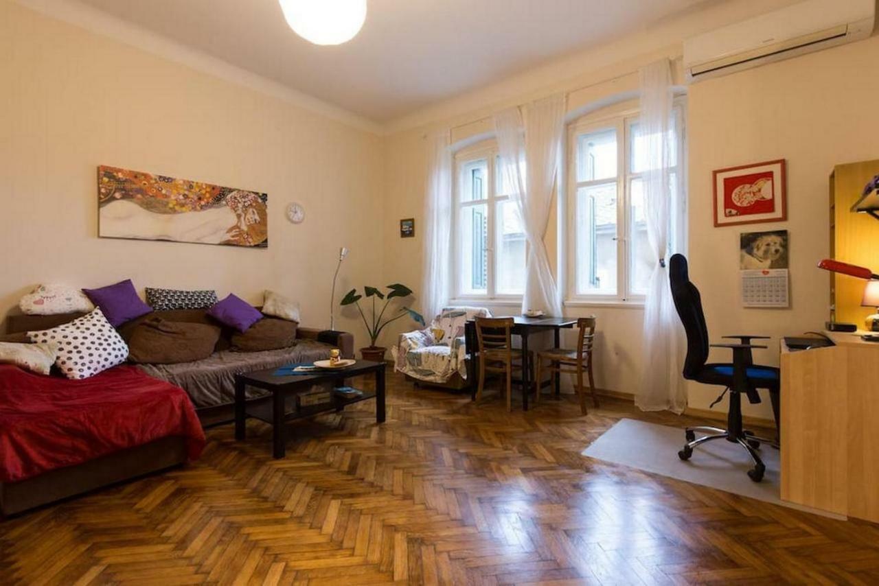 Central, Fully Equipped 2 Bedroom Flat Fiume Kültér fotó
